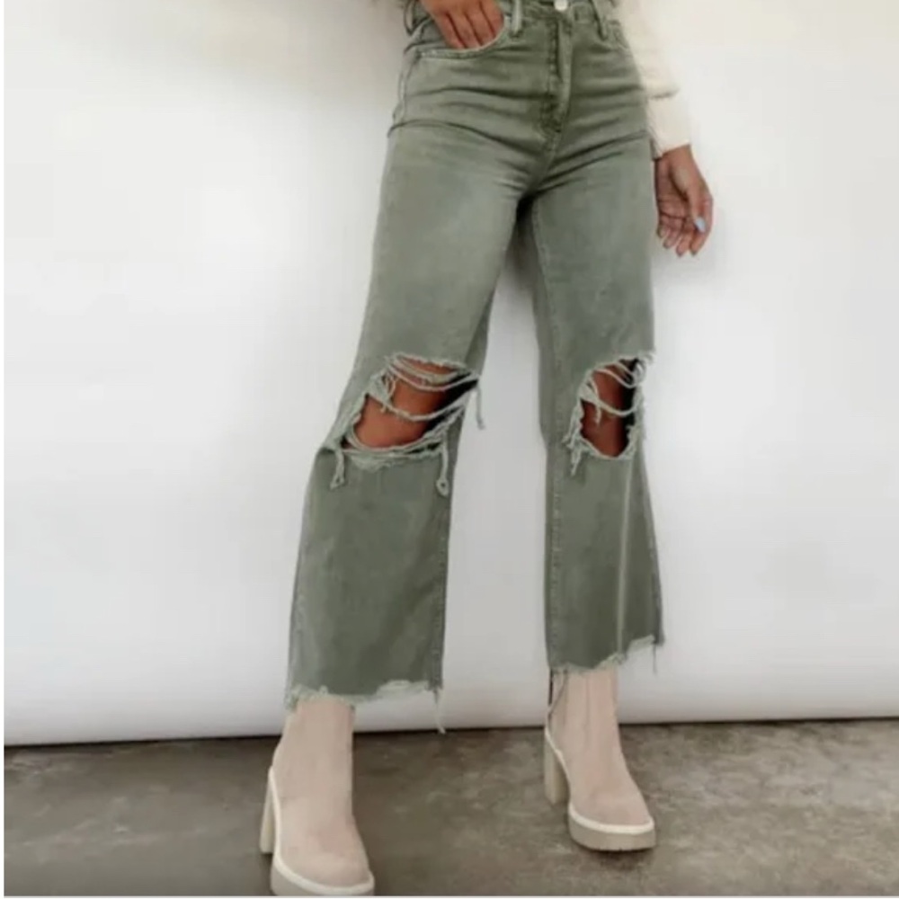 Vervet- 90’s Vintage Army Green Crop Flare Denim - Size 25